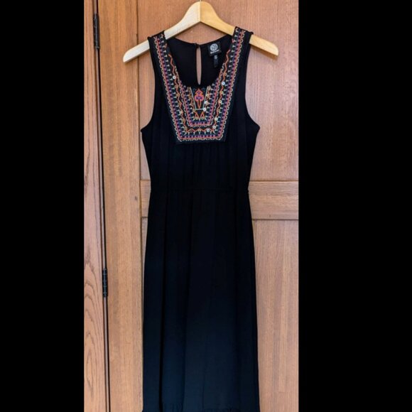 Bobeau maxi dress, size XS, black embroidered lined scoop-neck - Picture 1 of 6
